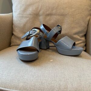 Aerosoles Chamber Women's Glossy Platform Sandals, 7 wide